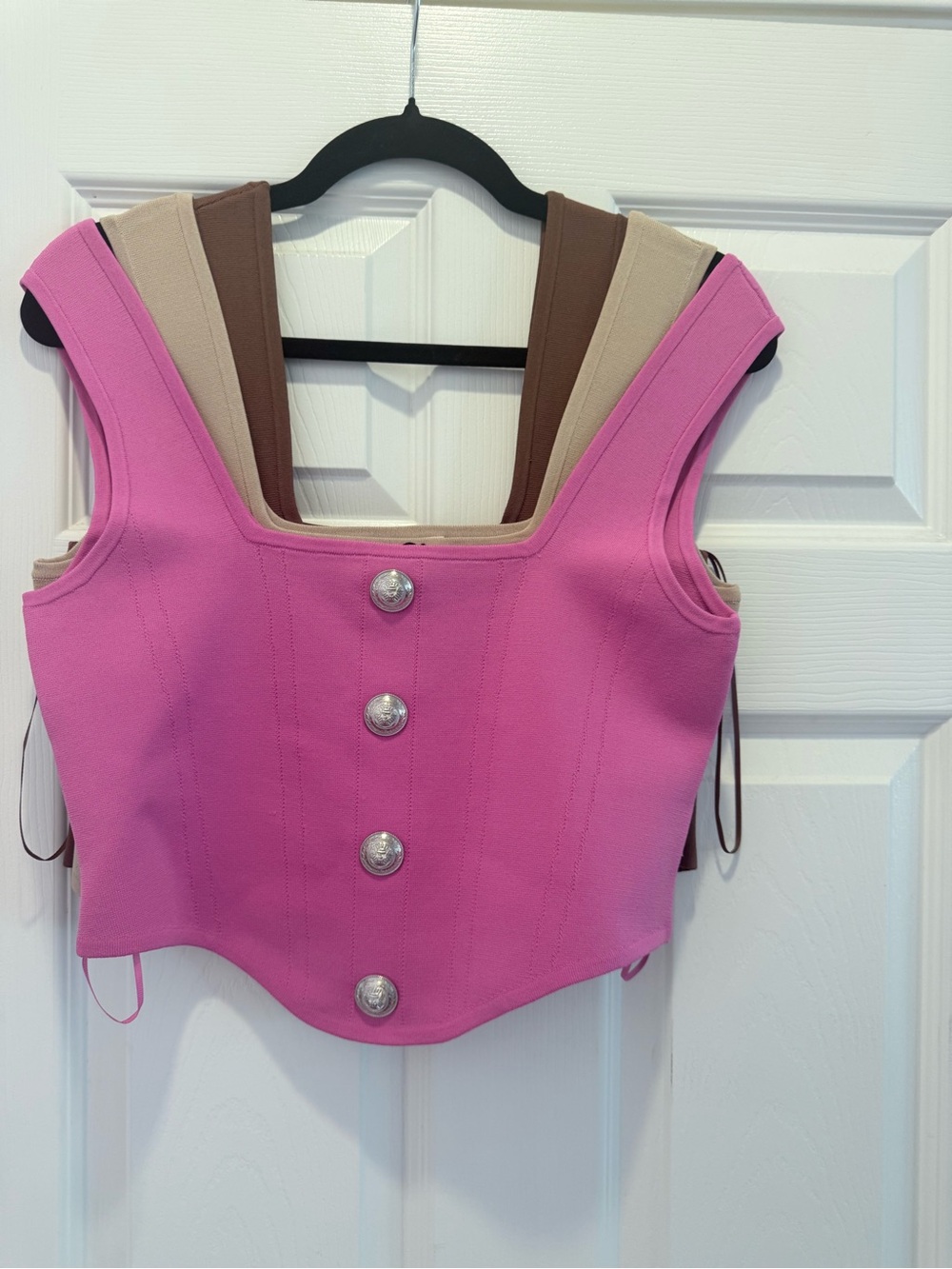 L'AGENCE Pink Button-Front Cropped Tank Top